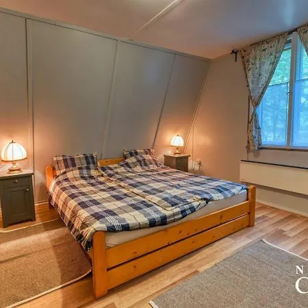 Noszvaj Cabin * נושבאי